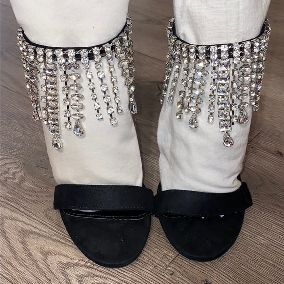 Black Heels with Dangling crystals on ankle Size 7 - Picture 3 of 7